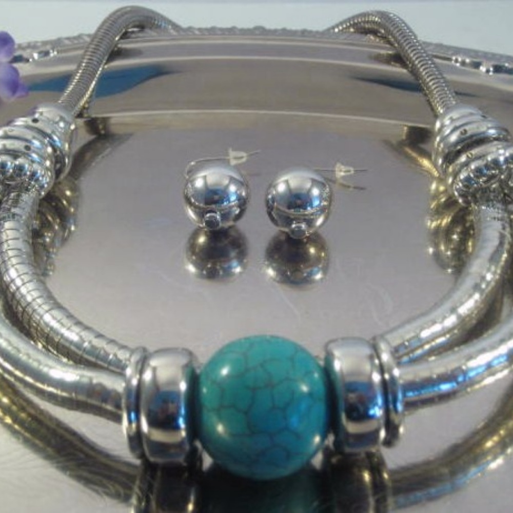Coiled Chain Turquoise Collar Set - Picture 2 of 2
